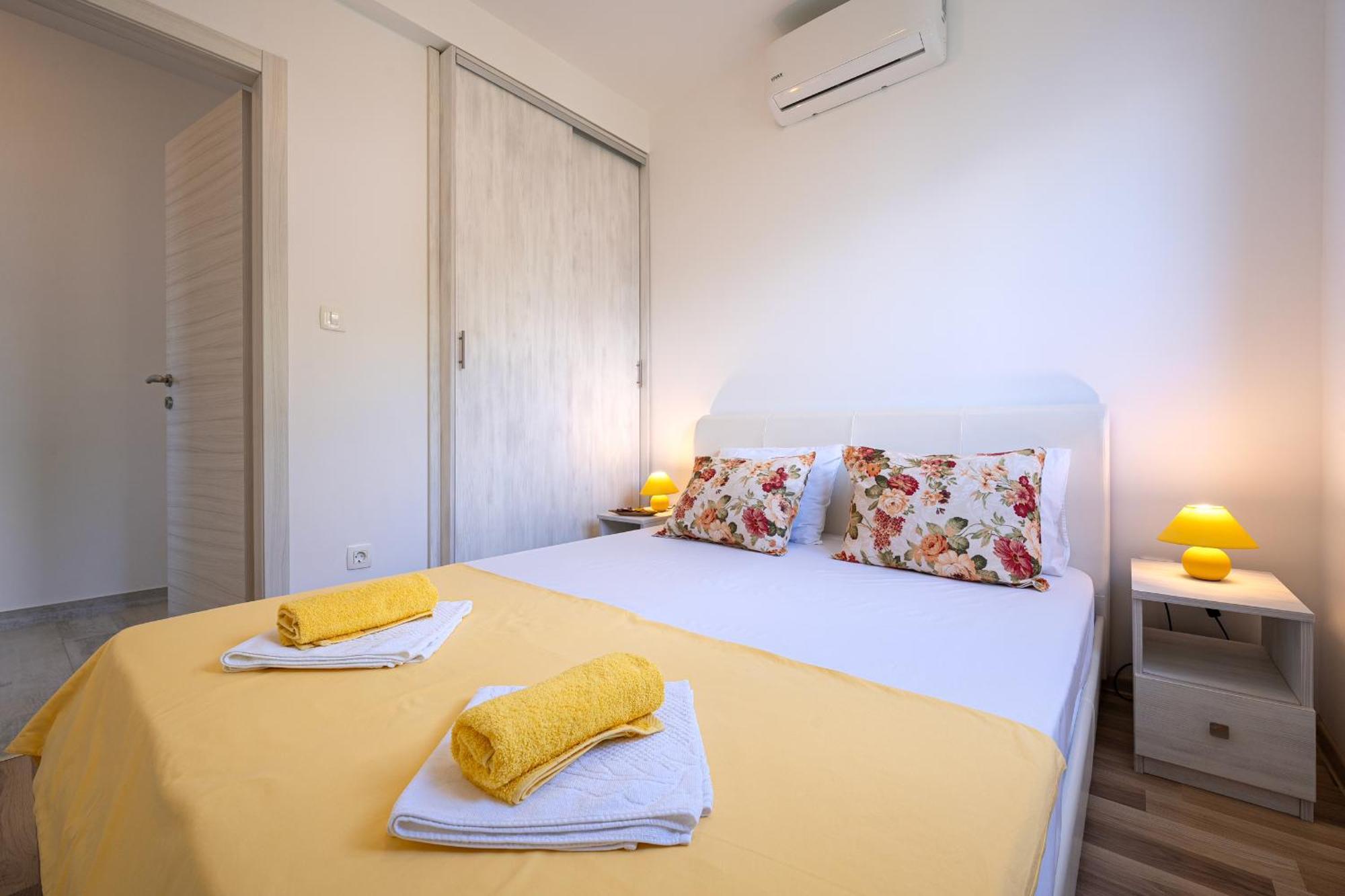 Hera Apartments Donji Stoliv Rom bilde